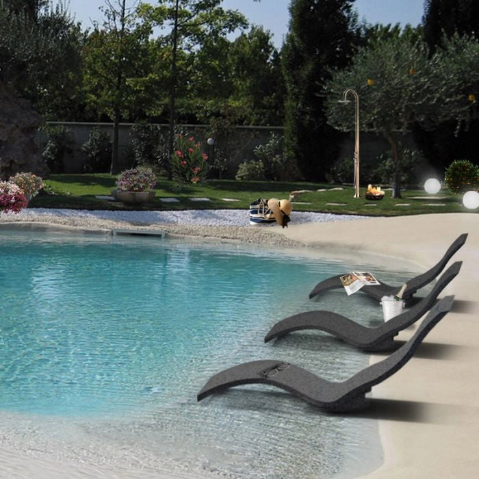 Lettino prendisole da giardino SERENDIPITY CHAISE in polietilene, da interno/esterno - Lettino Prendisole Da Giardino Serendipity Chaise In Polietilene, Da Interno/esterno Versione Con Supporto Da Esterno