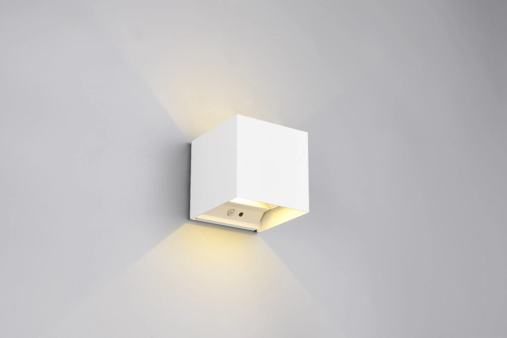 Applique LED 1W bianca sensore movimento, batteria IP44