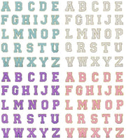 Lettere di Chenille 104 pezzi - Pannelli di tessuto autoadesivi - Applicazioni ricamate - Per abbigliamento/scarpette/borse - Colori accattivanti - Materiali di alta qualità - Pannelli di lettere