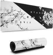 Matrice da gioco extra grande con motivi di ciliegie, nero e bianco, 315 x 305 cm - Antiscivolo - Matrice grande - Sostegno per scrivania con bordi a strisce