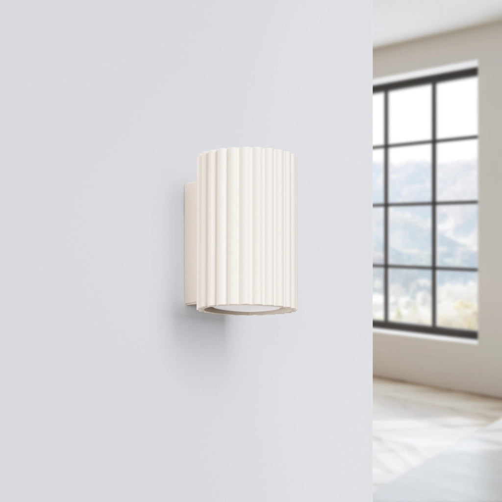 Applique moderna beige tubo rigato 10cm up/down GU10