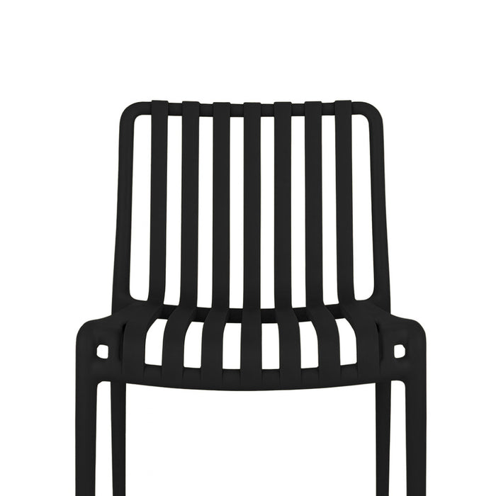 Sedia da esterno Iside in plastica resistente, modello comfort premium nera