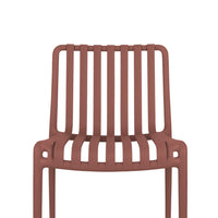 Sedia da esterno Iside in plastica resistente, comfort premium rosso mattone