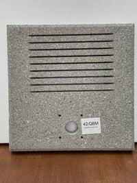 Base Quadrata in Cemento 40x40 Cm con fenditore per Scarico per fontane