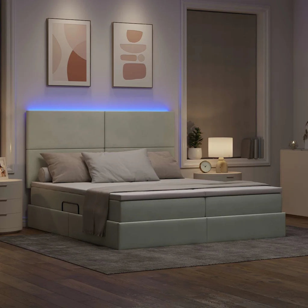 Letto con strisce LED Grigio chiaro 180 x 200 cm Velluto 3372869