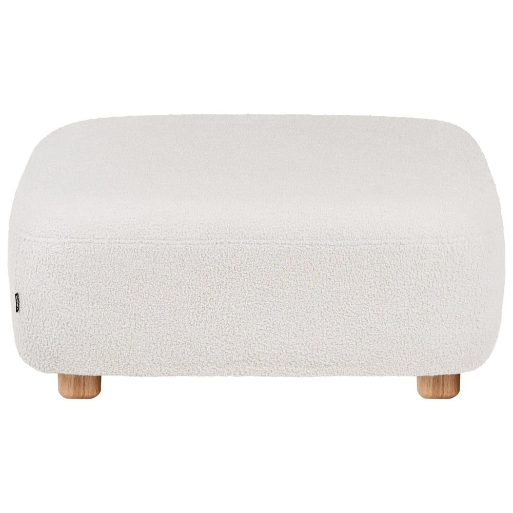 Pouf ottomano rettangolare imbottito in tessuto bouclè bianco sporco idrorepellente, modulo divano con gambe in legno, modello moderno monoposto