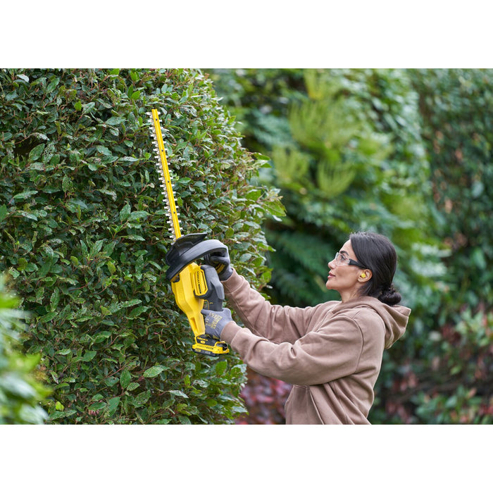 Stanley Fatmax V20 SFMCHT650D1-QW – Tagliasiepi a batteria 18 V con lama 50 cm, batteria 2.0 Ah e caricabatterie