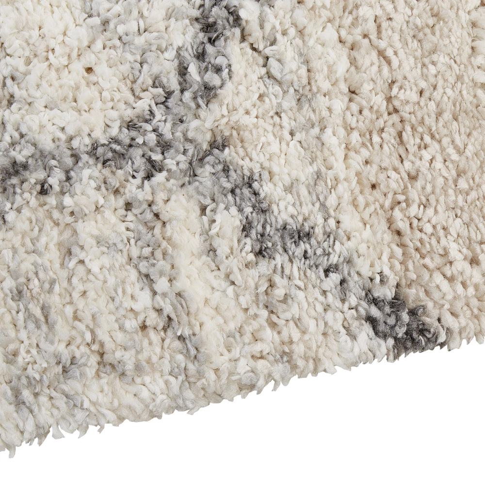 Tappeto shaggy boho 80 x 150 cm con motivo geometrico beige chiaro e grigio soggiorno camera da letto