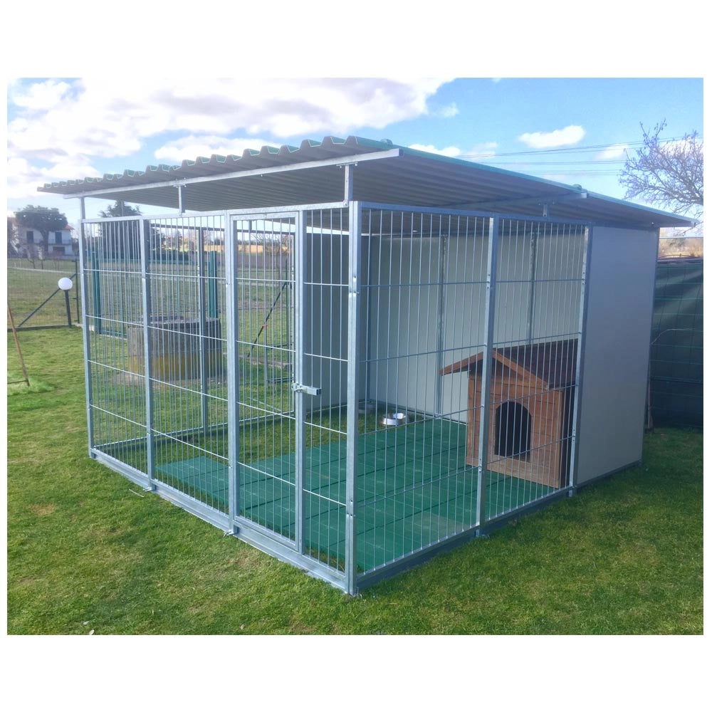 Recinto per cani coibentato 3x3 metri in rete con copertura e retro isolato con zincatura a caldo
