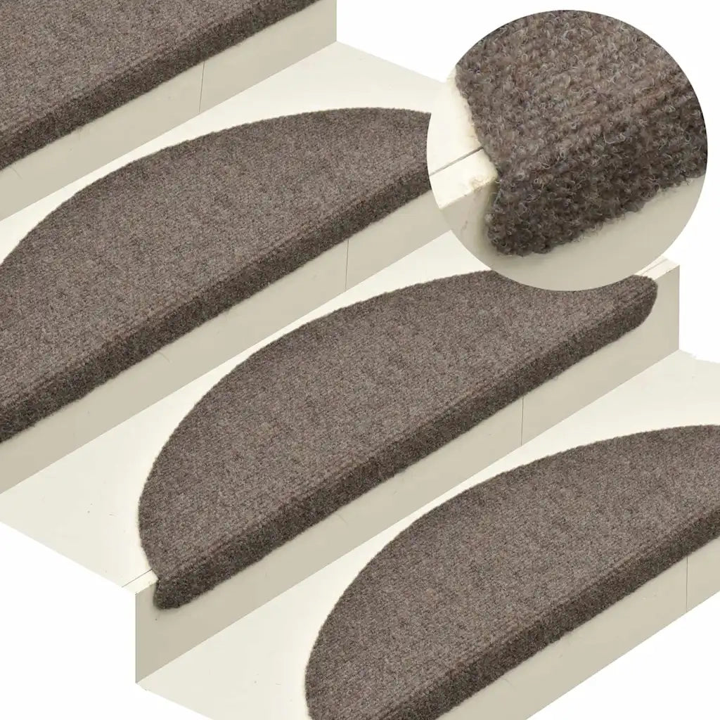 Tappetini per scale autoadesivi 5 pz 65x21x4 cm beige semicircolari grandi 149716