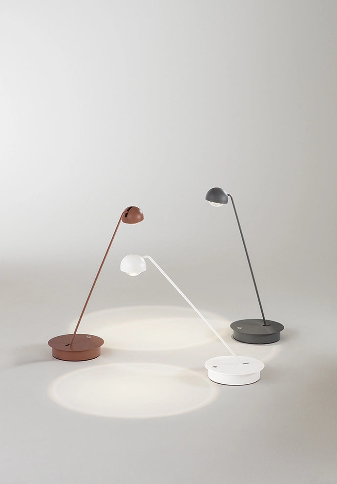 Lumetto da tavolo orientabile LED 7W 3000K-6000K in metallo color terracotta opaco con dimmer touch integrato altezza 47 cm - Perenz