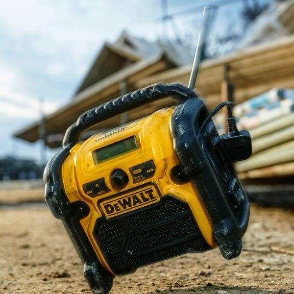 Dewalt DCR020-QW XR Radio da lavoro portatile DAB+ FM USB AUX ingresso 10.8-18V colore Giallo Nero