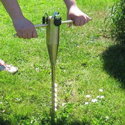 Sostegno per ombrellone / paraplu / piedistallo per mastro in metallo da infilare / supporto per asse di ventilazione / piede di stabilizzazione / sostegno per asta, base conico smontabile in lamiera di acciaio inossidabile, finitura gialla.