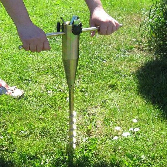 Sostegno per ombrellone / paraplu / piedistallo per mastro in metallo da infilare / supporto per asse di ventilazione / piede di stabilizzazione / sostegno per asta, base conico smontabile in lamiera di acciaio inossidabile, finitura gialla.