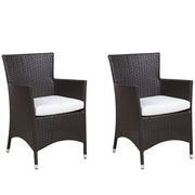Set di 2 sedie da pranzo da giardino cuscini bianchi in finto rattan marrone