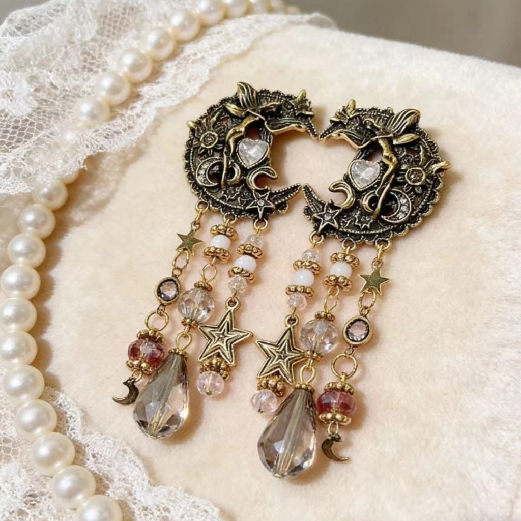 Orecchini vintage "Golden Moon Angel" con nappe di cristallo, perfetti per l'industria pesante.