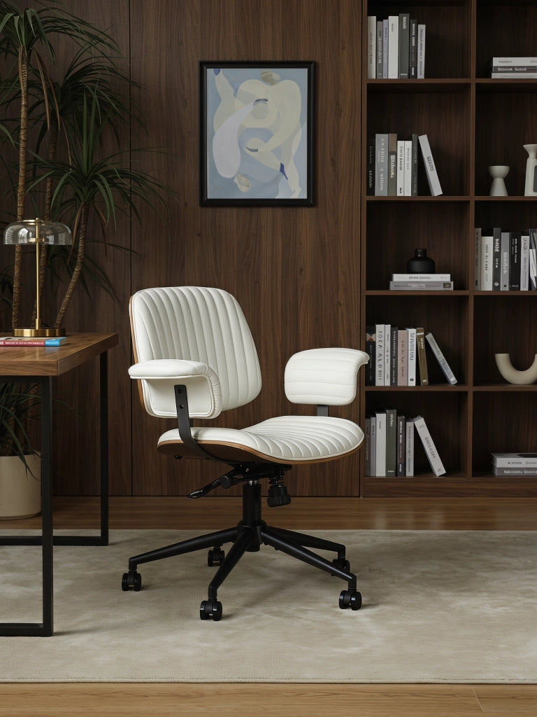 Sedia da ufficio girevole in PU leather beige con braccioli imbottiti e base in metallo