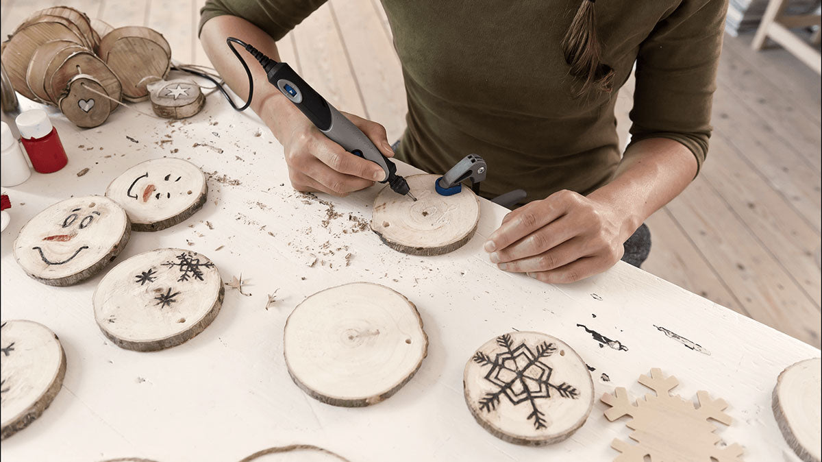 Dremel Stilo 2050 15 Multiutensile a Penna per Incisioni Mini Trapano