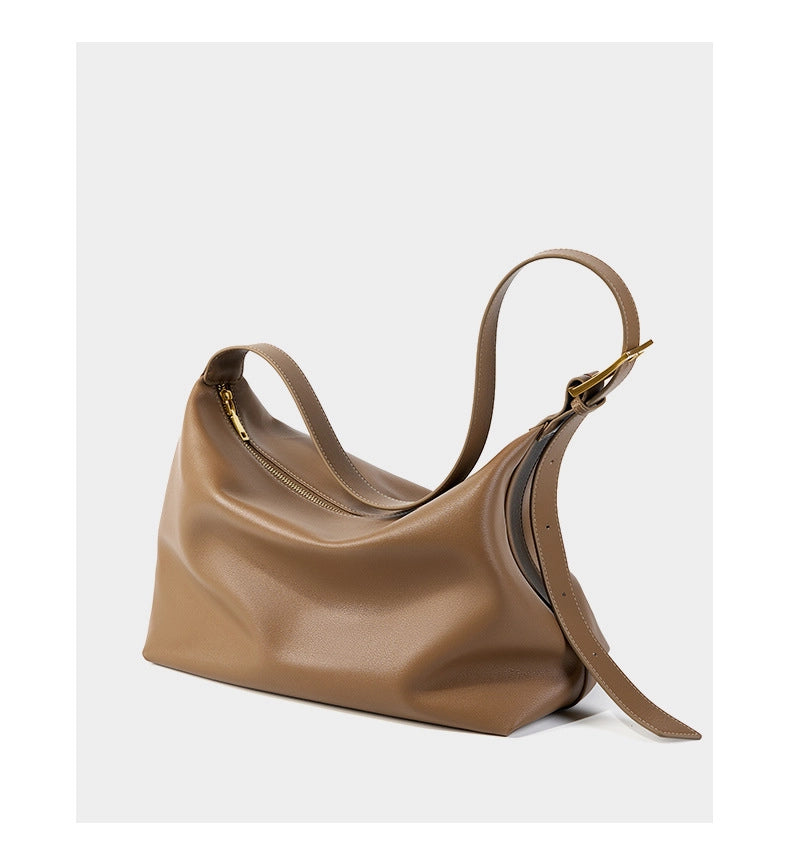 Borsa a tracolla classica in vera pelle da donna, colore marrone.