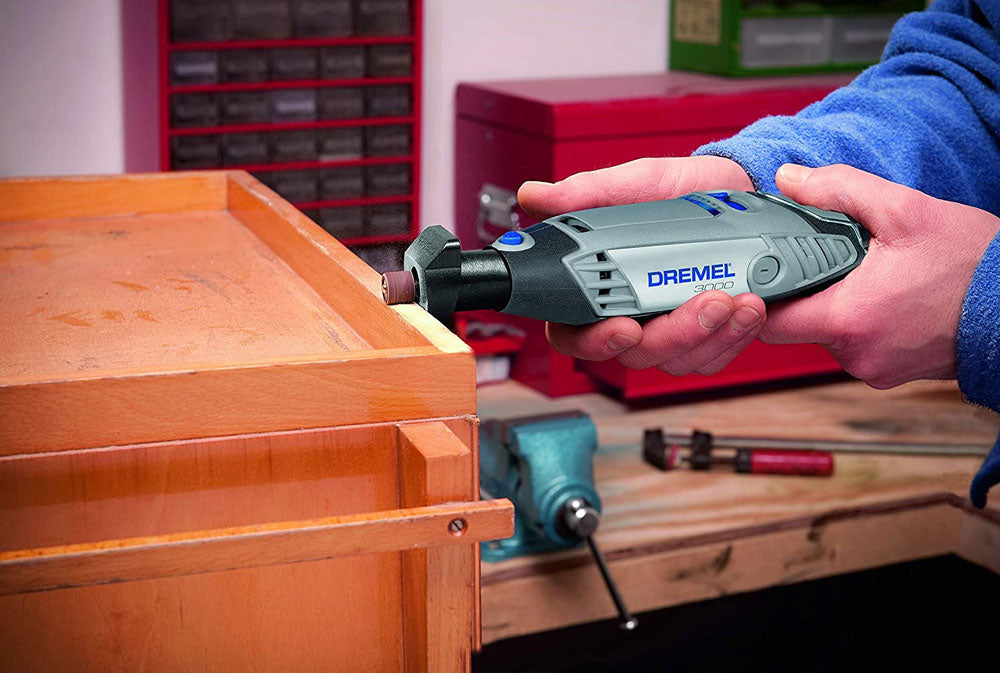 Supporto Dremel 576 per Levigatura Angoli a 45° e 90° Accessori Rifinitura Bordi