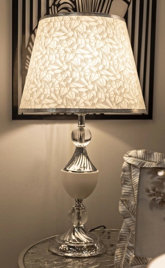 Lampada da Tavolo Kody Ø30x54 cm in Ferro e Tessuto Argento e Bianco