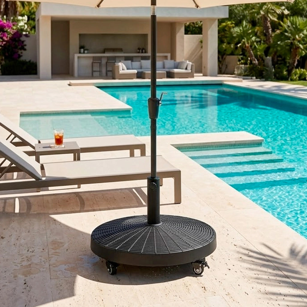 Base Ombrellone Da Giardino 4 Ruote Con Freni In Cemento HDPE E Metallo Diametro Palo Compatibile 38/48 Mm Effetto Rattan Resistente Ideale Per Terrazzo Balcone Ø52 x 34 Cm Nero