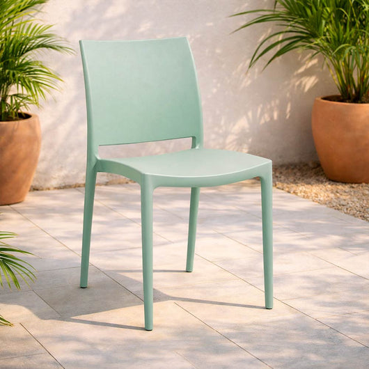 Sedia da sala da pranzo Altea in plastica colore Verde Salvia modello comfort