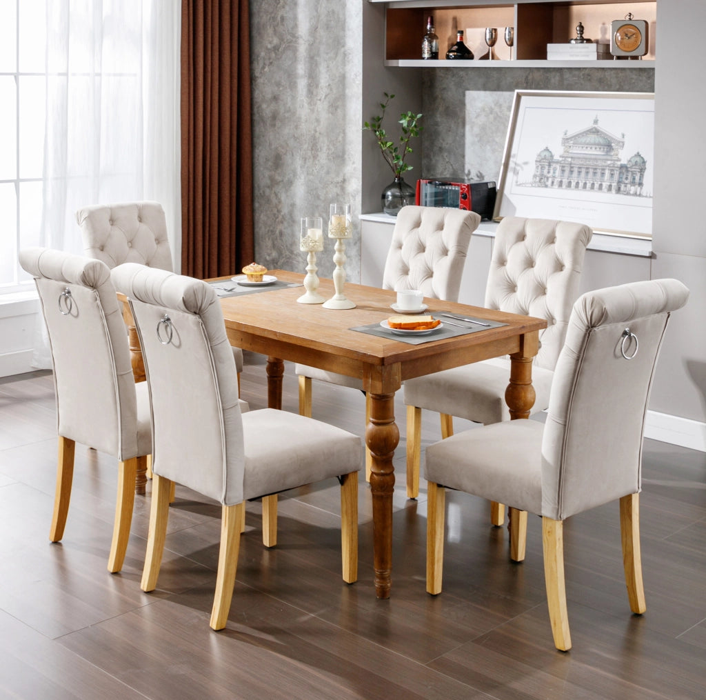 Set di 2 sedie da pranzo in velluto beige con gambe in legno di quercia
