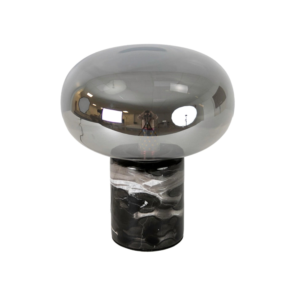 Lampada da tavolo in vetro fumé grigio effetto specchio e marmo porcellanato