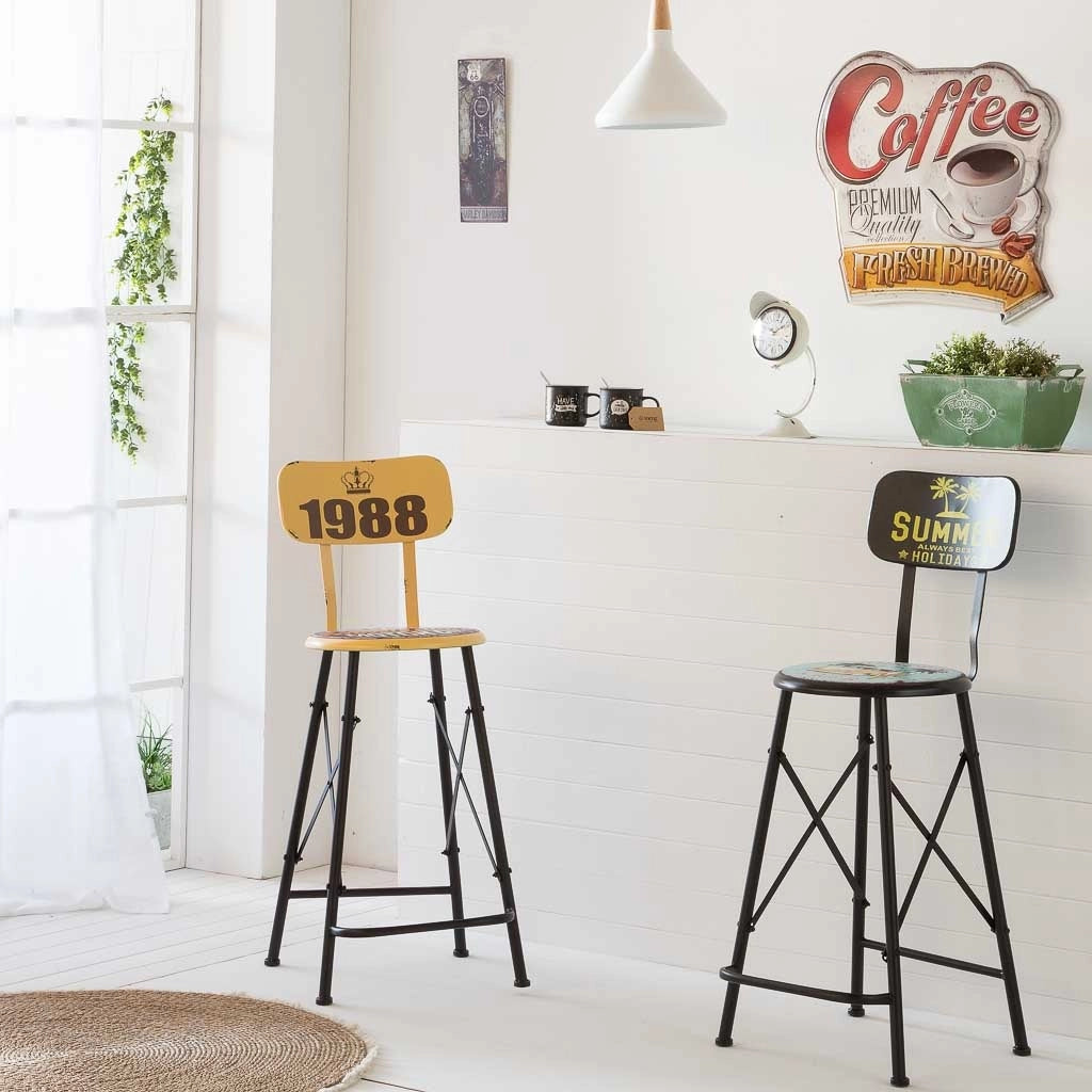 Piatto decorativo da parete in metallo 55x56x1h