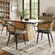 Sedia da Pranzo con Schienale in Rattan e Design Ergonomico, Gambe in Ferro, Velluto Grigio