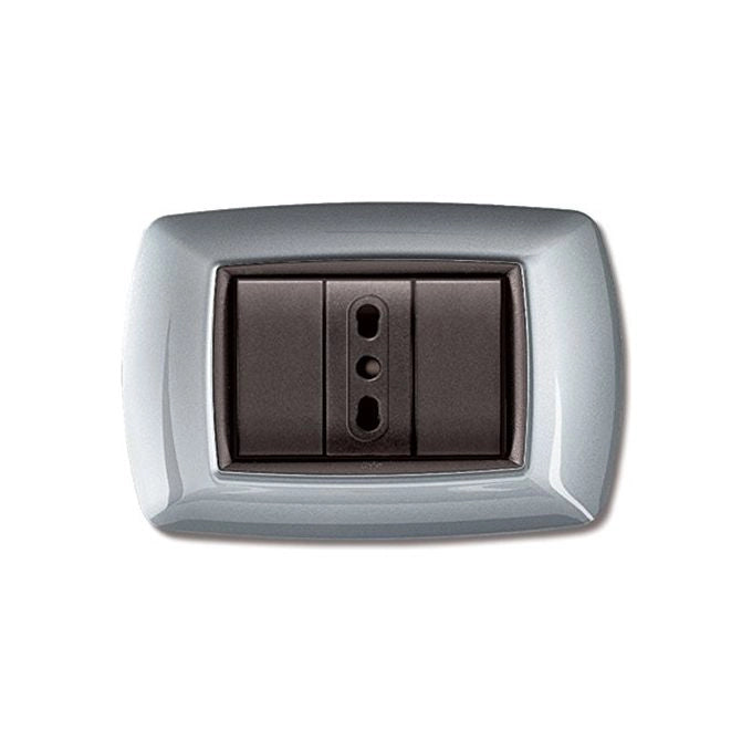 Elettrocanali Placche Tecnopolimero Mylife Alluminio Chiaro con Adattatore 3 Moduli