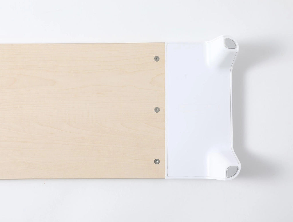Supporto Monitor da Scrivania 56x20x5,7 cm con Base di Ricarica Wireless in MDF e Plastica Bianco