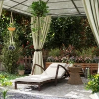 Lettino da sole, chaise longue in resina intrecciata con schienale regolabile, ruote, cuscino e braccioli, marrone e beige