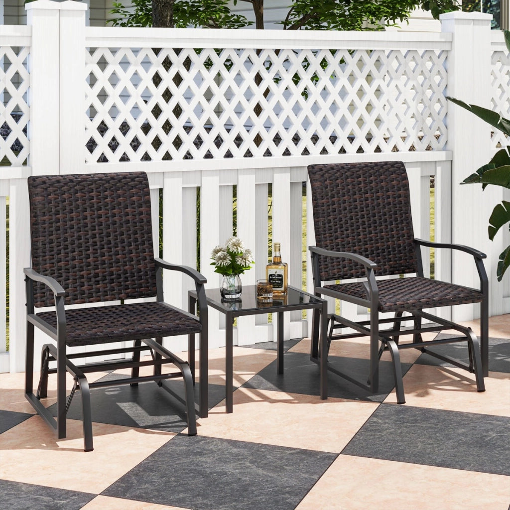 Set da giardino a dondolo 3 pezzi, Set di mobili in vimini con tavolino in vetro temperato seduta in rattan Marrone-Set mobili da esterno