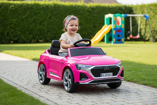 Macchina Elettrica per Bambini Licenza Ufficiale Audi SQ8 12V 4,5Ah Fucsia