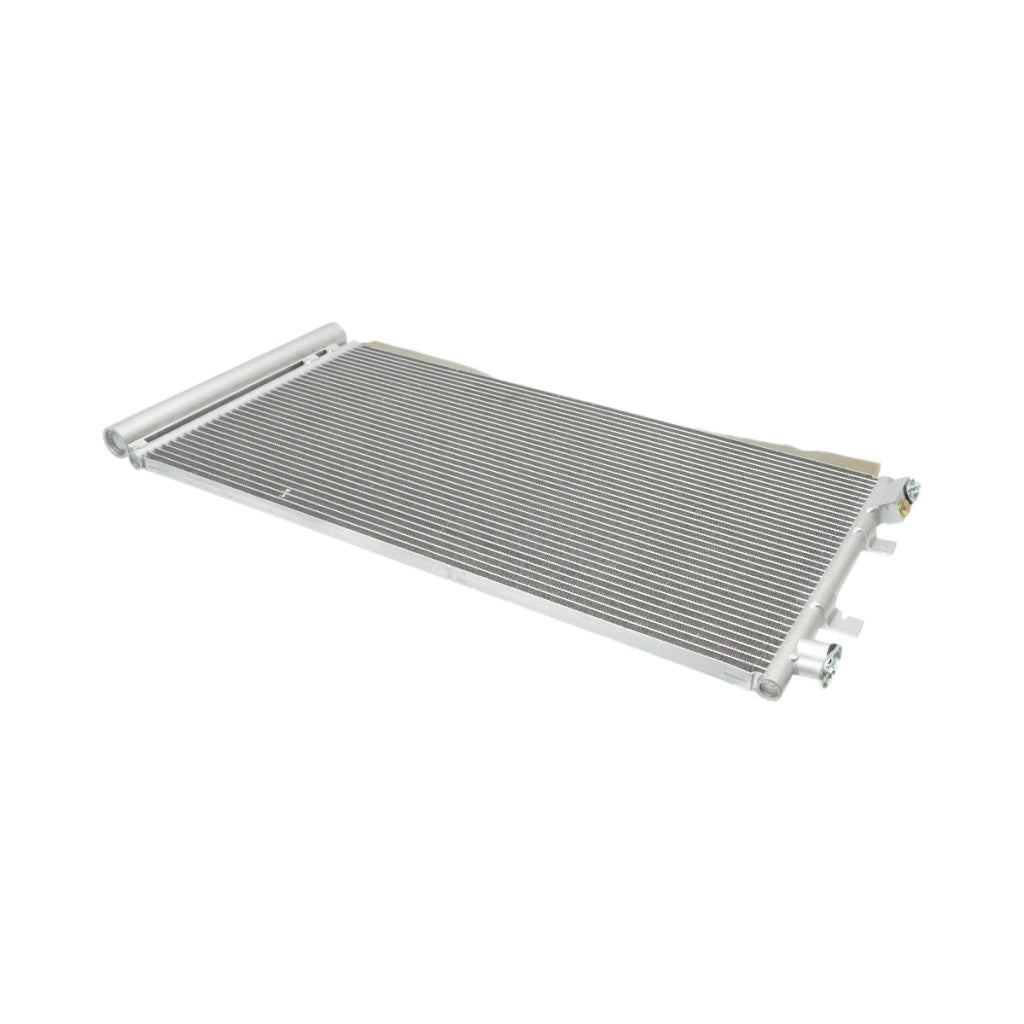 Radiatore climatizzazione (condensatore AC) – Renault Fluence, Scenic, Megane, Modus Dimensioni: 640 × 352 × 16 mm Codici OEM: 921000294R, 921003293R, 921009956R, 660003440