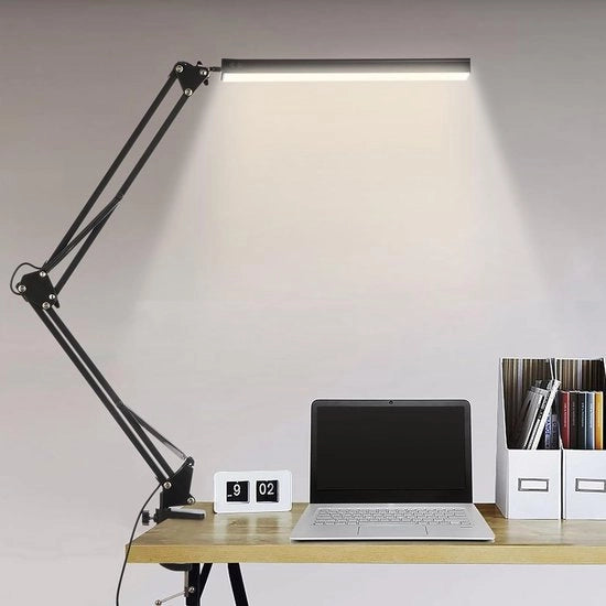 Lampada da scrivania con LED - Protegge gli occhi - Risparmia spazio