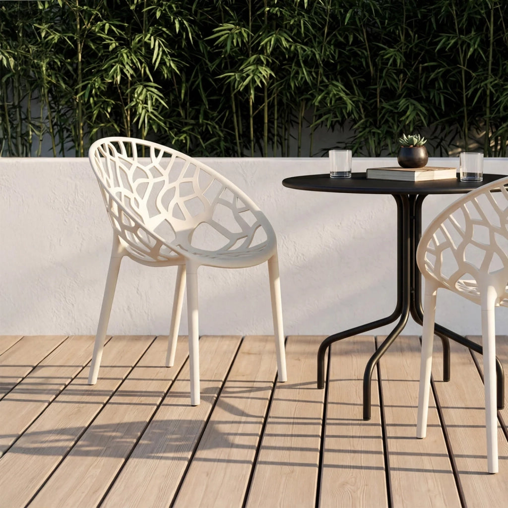 IDMarket - Set di 4 sedie da giardino impilabili AMIRA in polipropilene beige con motivo organico