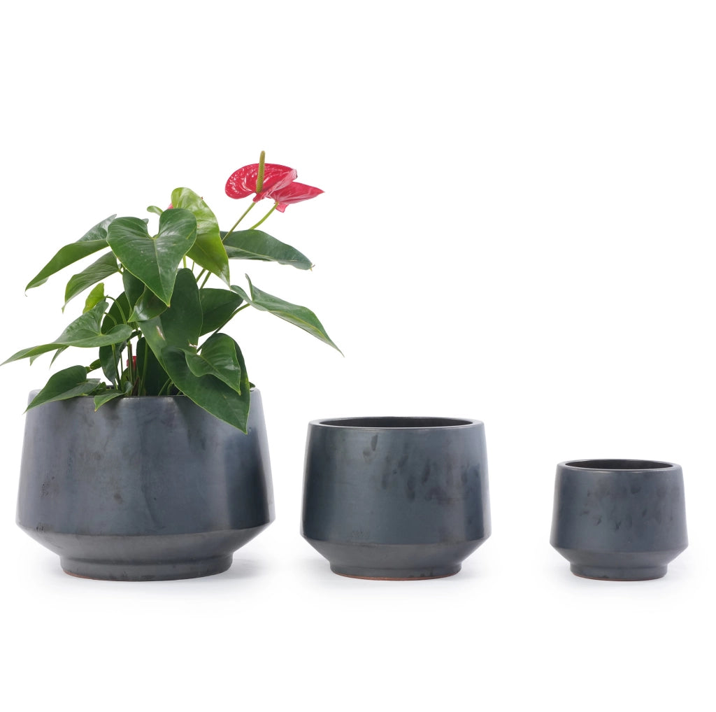 Set 3 vasi da esterno ULEVR in ceramica nera opaca, ? 38/28/22 cm, con foro di drenaggio