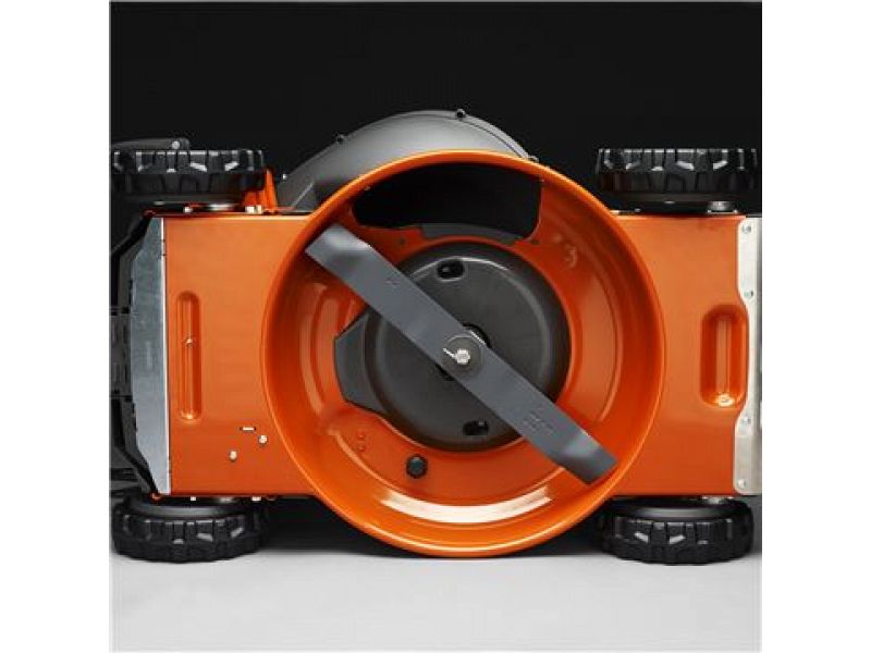 Tagliaerba a scoppio semovente Husqvarna LC353V motore 139cc 3.8Hp taglio 53cm