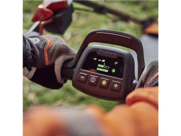 Tagliaerba a batteria semovente Husqvarna LC551iV taglio 51cm velocitA~ variabile