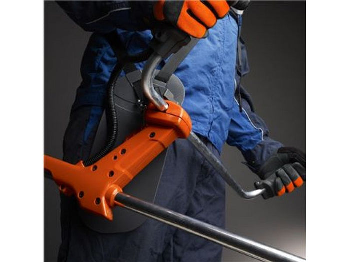 Decespugliatore Husqvarna 520iRX a batteria, 36V, con impugnatura a U