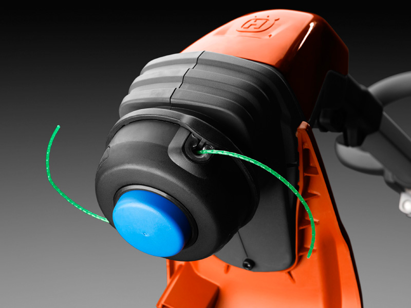 Decespugliatore Husqvarna 115iL a Batteria, con caricabatteria