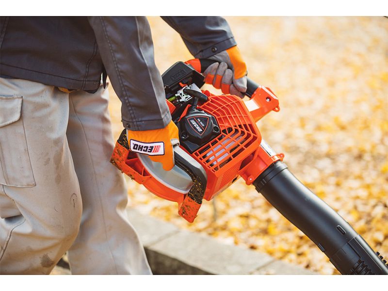 Soffiatore a mano con motore a scoppio Echo PB-2620 25.4cc potenza 1.24Hp