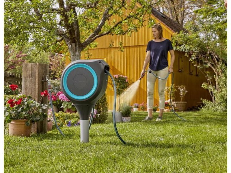 Avvolgitore Automatico Tubo Acqua da Giardino Gardena RollUp-S con 15 metri di tubo