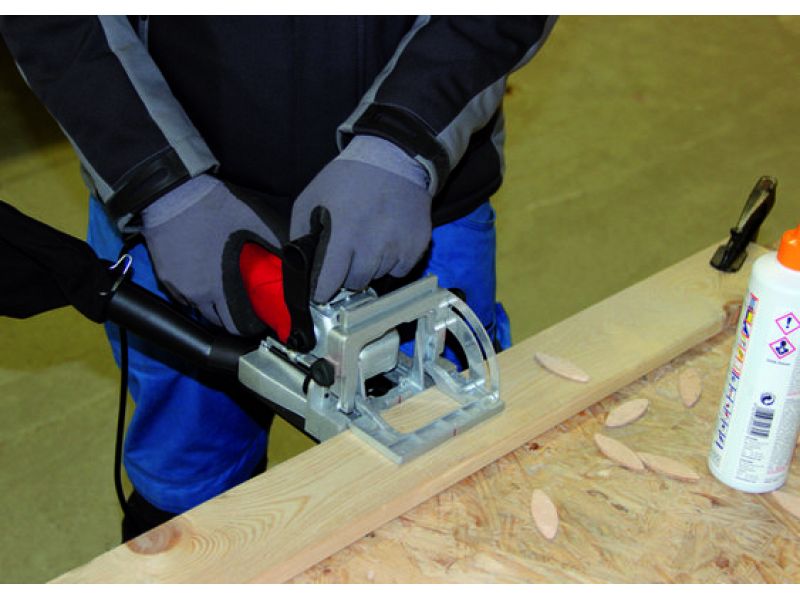 Fresatrice orizzontale Einhell TC-BJ 900 inclinazione e profonditA~ 860W