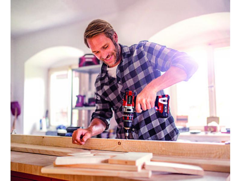 Trapano a percussione Einhell TE-CD 18 Li-i BL con 2 batterie 18V 2Ah