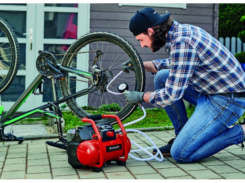 Compressore TE-AC 36/6/8 Li OF Set di Einhell senza batteria e carica