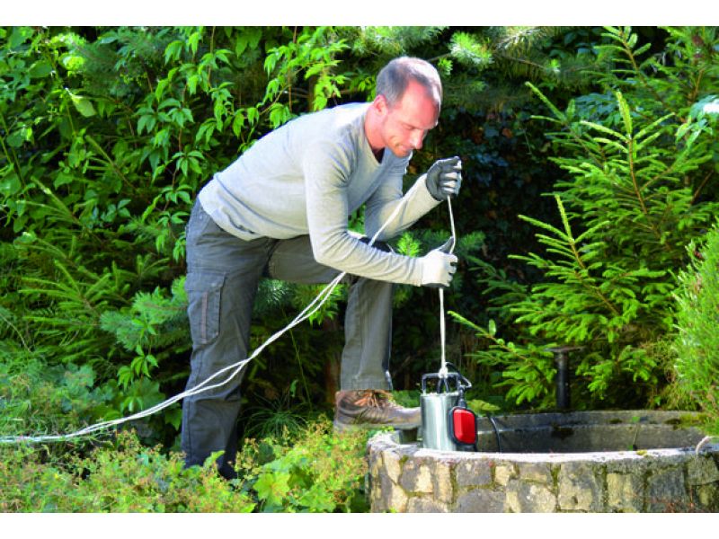 Pompa acque scure Einhell GC-DP 1020 N 1000W portata 18000 l/h profonditA~ 5m